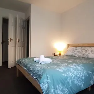 https://bright-chilled-db-room-with-own-bathroom.brighton-hotels-england.com